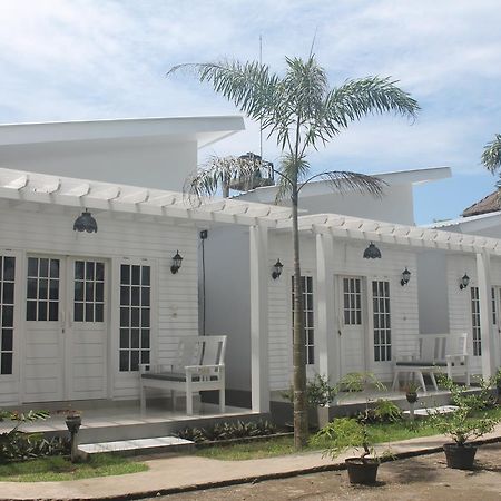 Casa Blanca Gili Air Hotel Ngoại thất bức ảnh