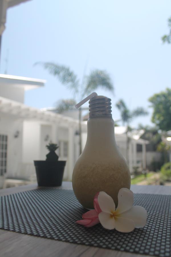 Casa Blanca Gili Air Hotel Ngoại thất bức ảnh